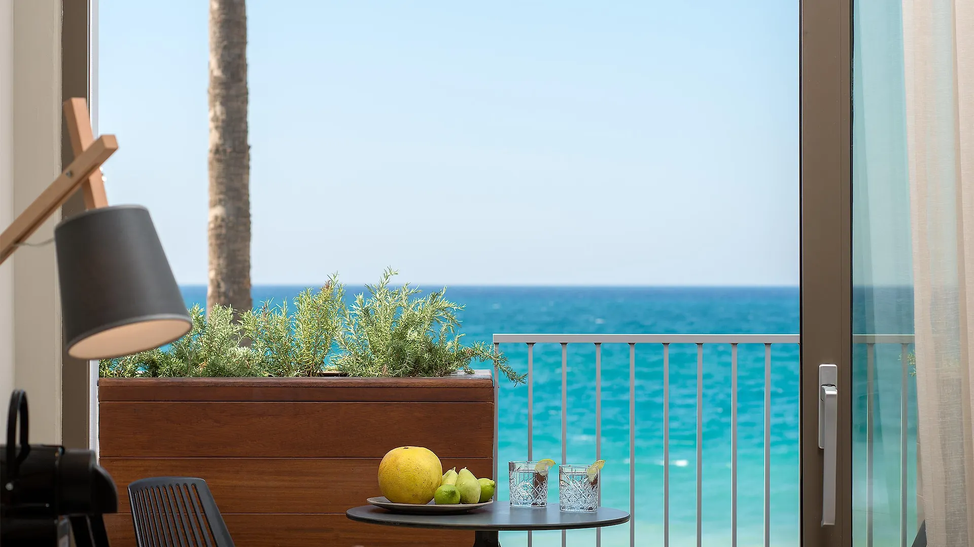 Ikones Seafront Luxury Suites (Adults Only) Rethimno Hotel